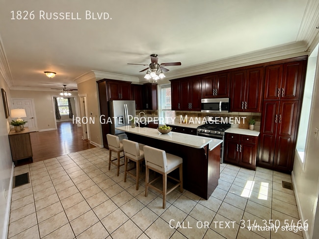 1826 Russell Blvd