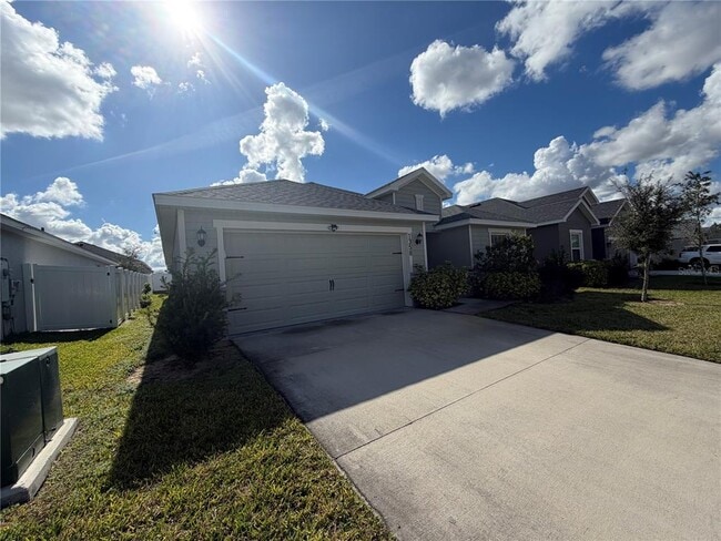 Building Photo - 1358 Cascade Dr