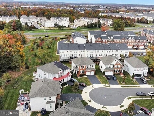 Photo - 24887 Coventry Grove Ct