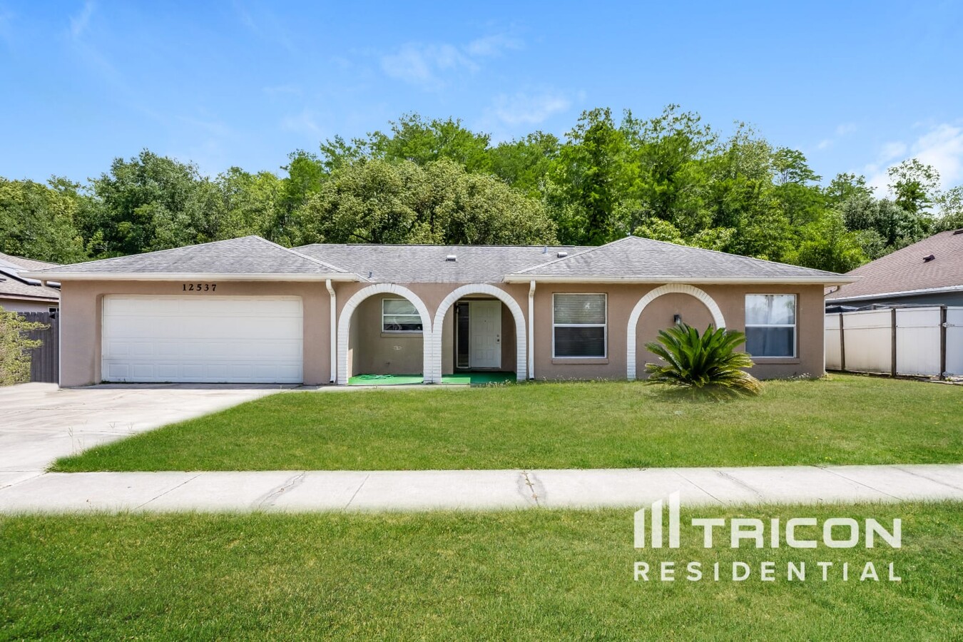 Photo - 12537 Indiana Woods Ln Casa