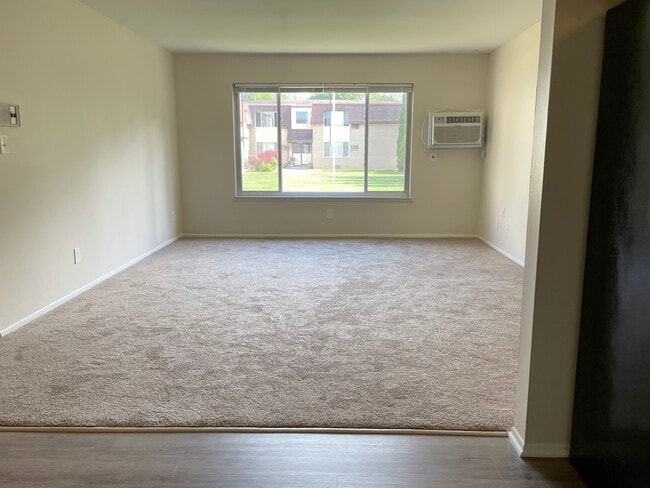 Photo - Victorian Estates