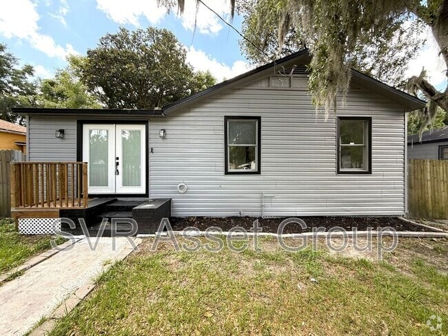 Building Photo - 732 E 57th St Rental