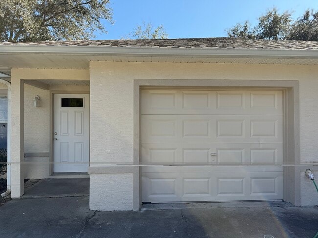 Building Photo - 149A Plain View Dr