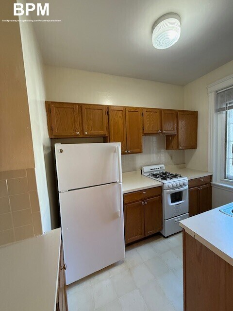 Photo - 41 Wendell St Unit 2