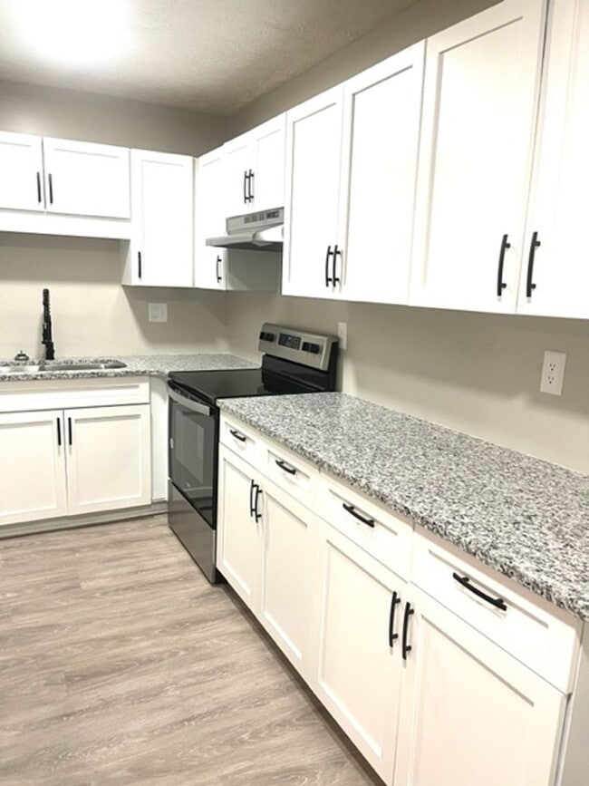 Photo - Forest Pointe