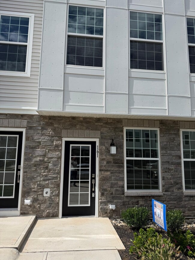 161 Leona Stewart Ln