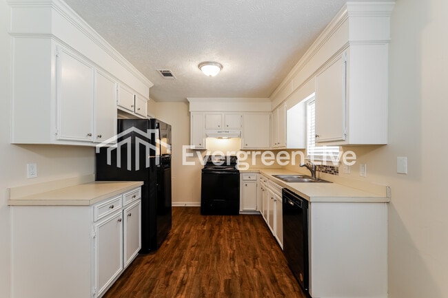 Photo - 6153 Floral Dr