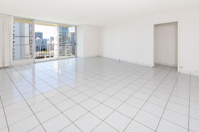 Building Photo - 222 Lili?uokalani Ave Unit 1303