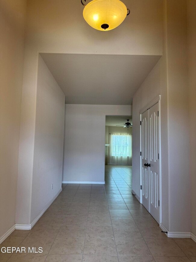 Photo - 5601 Valley Maple Dr