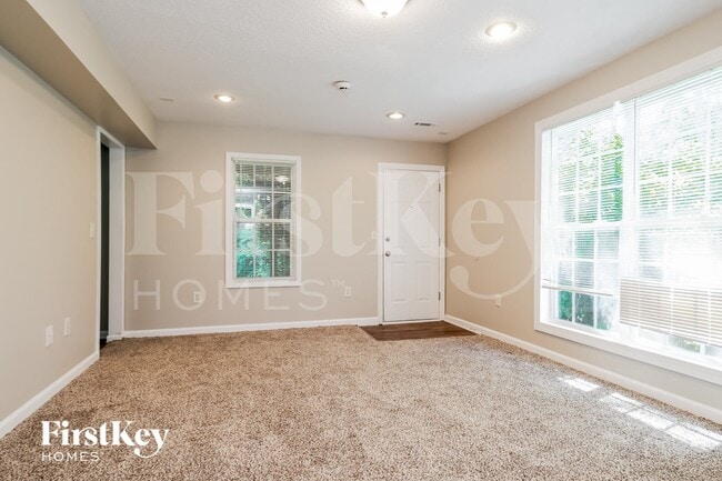 Photo - 1046 Preserve Ln