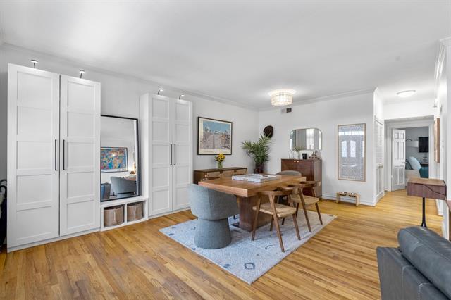 Photo - 3208 Cole Ave Unidad 1111