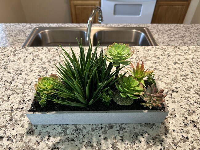 Photo - 3509 Shawnee Dr Unit 1