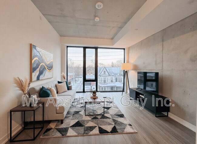 Photo - 195 McCaul St Unit Suite 202