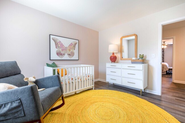 Photo - 1128 Falsetto Ln