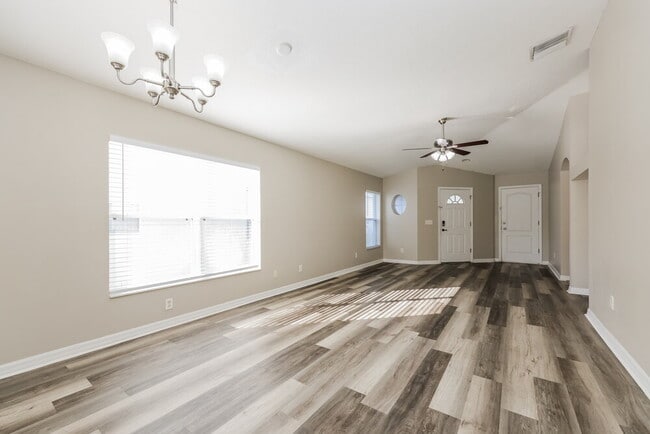 Photo - 8003 Canterbury Lake Blvd