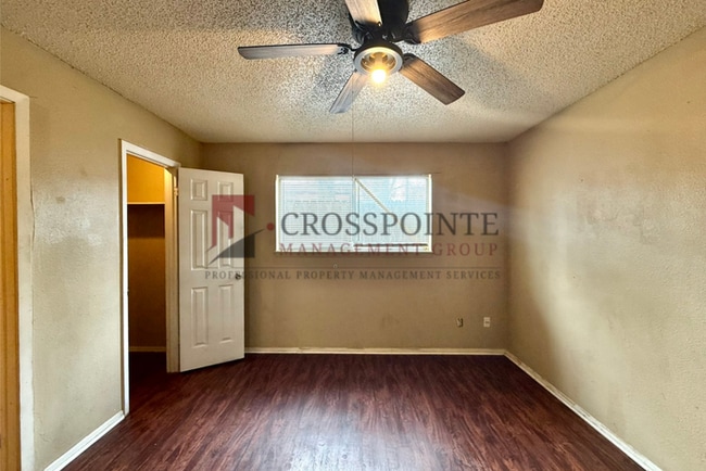 Tour Today! 1 Bed 1 Bath Apartment Near Downtown Tyler!