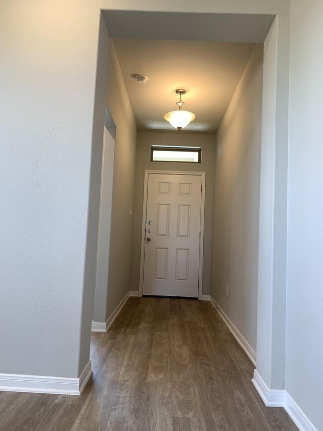 Photo - 1353 Aurora Grv Bnd