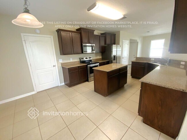Photo - 1821 Betsy Ross Ln