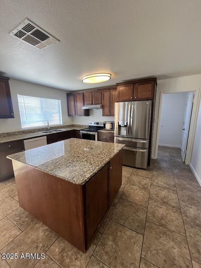 Photo - 7222 W Caron Dr
