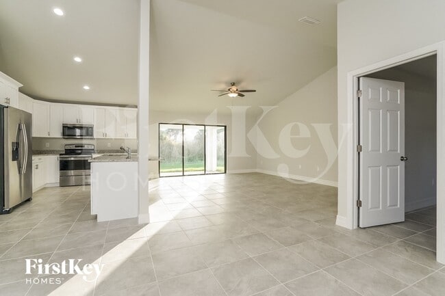 Photo - 604 Henry Ave