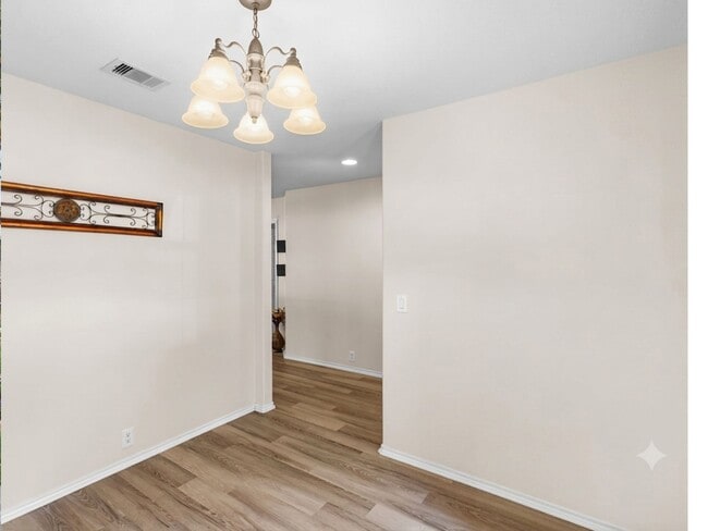 Photo - 2712 Woodspring Acres Dr