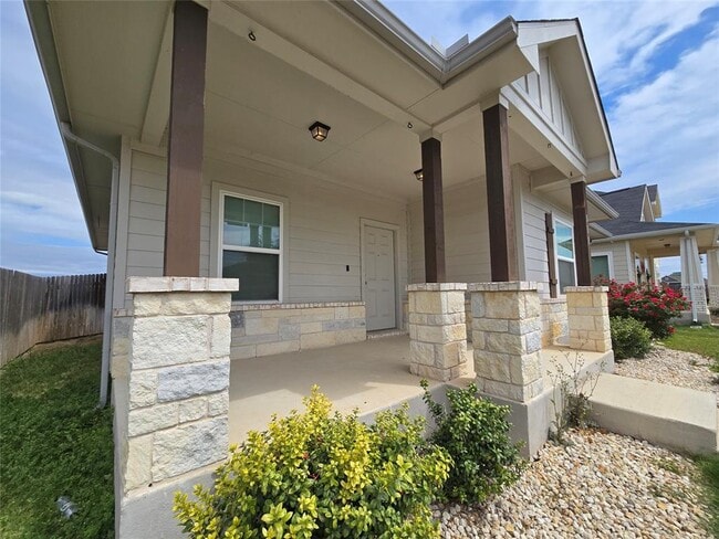 Photo - 511 Pulitzer Dr