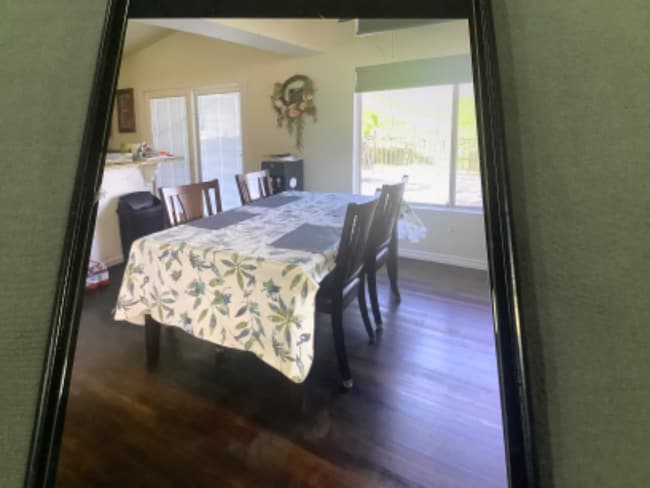 Photo - 580 Burdick Dr