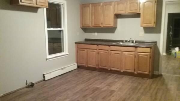 Photo - 9 Mechanic St