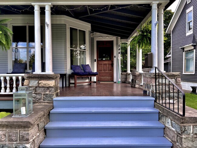 Photo - Victorian Gem in the Heart of Downtown – F...