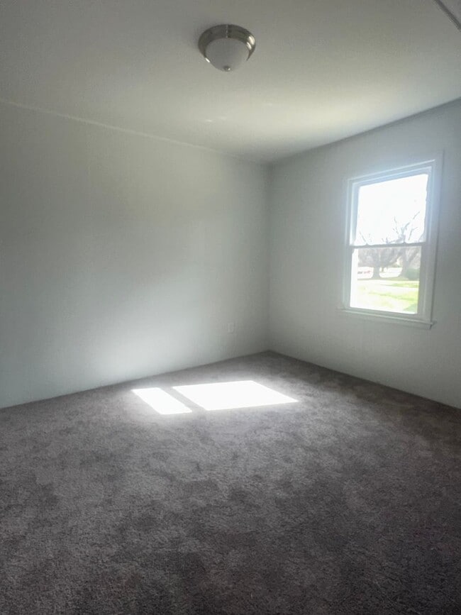 Photo - 2339 Memorial Ave SW Unit 15-D