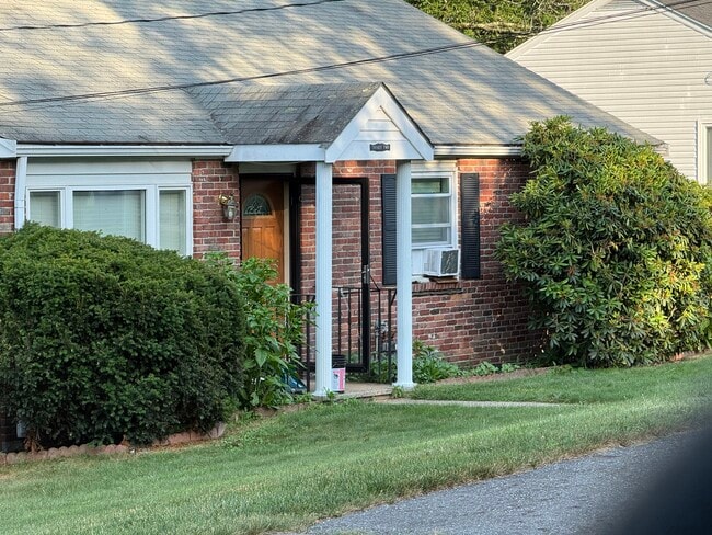 Photo - 22 Augustus Rd