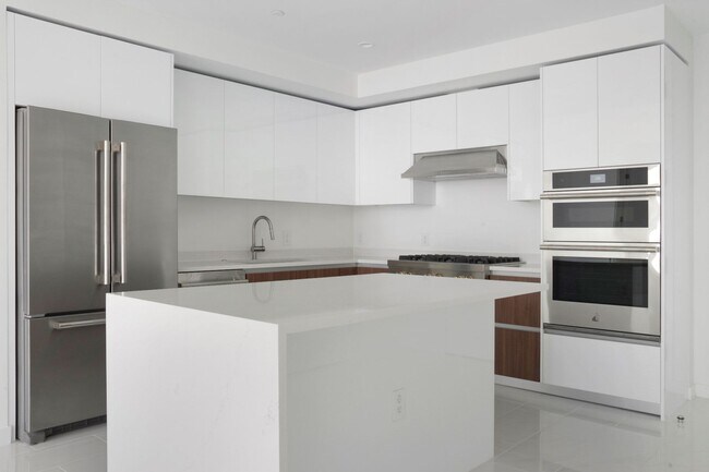 Photo - 400 Central Ave Unit 906