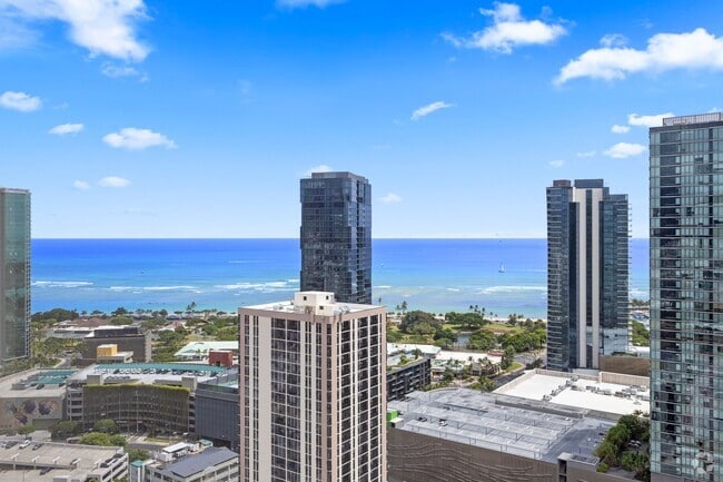Building Photo - Great Location in the Heart of Honolulu ~ ... Unit 3804 Rental