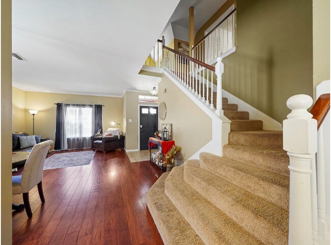 Photo - Welcome to Bay Glen!