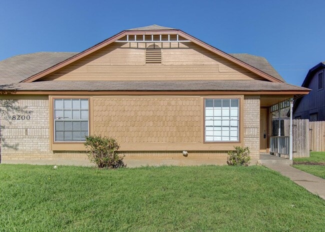 Photo - 8200 West Gate Blvd