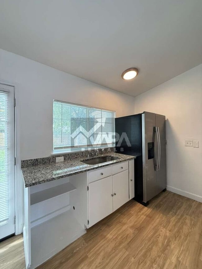 Photo - 7210 Glen Cross Dr