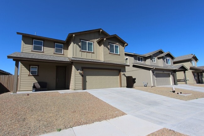 Building Photo - Coming in June! Spacious 4 Bedroom Home in Bellemont | Fenced Backyard + 2 Car Garage