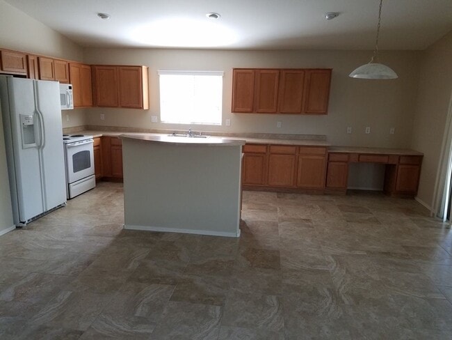 Photo - 16198 W Hope Dr