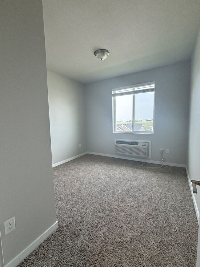 Photo - Parkside Luxury Apartments