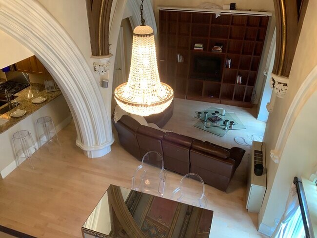 Photo - 48 W Broadway Unit #307