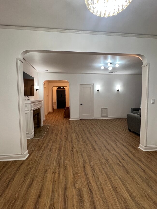 Photo - 5130 Magnolia Ave