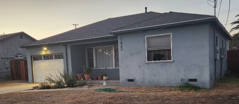 Photo - 17422 Paine St House
