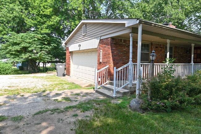 Photo - Charming 3-Bedroom Retreat with 2 Full Baths on South Meridian Street – 1516 Sq Ft of Comfort in ...