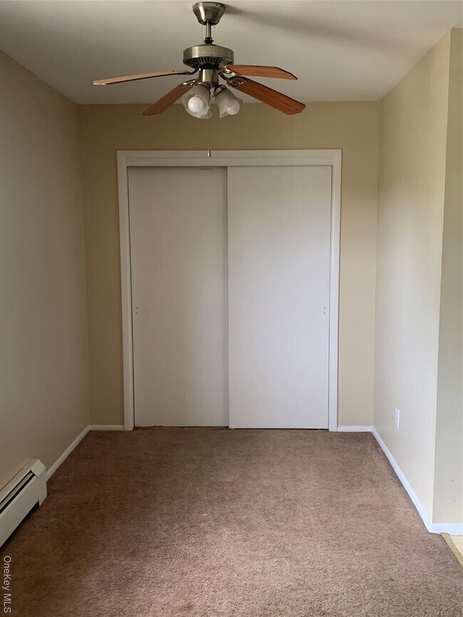 Photo - 23 Doxbury Ln