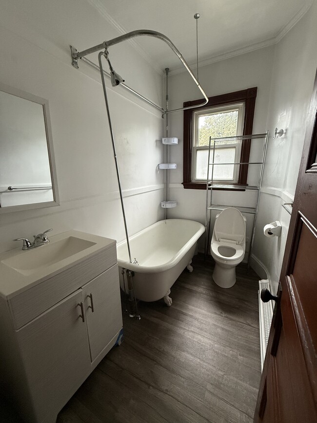 Photo - 194 Falmouth St Unit #1