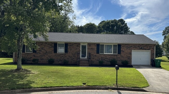 Building Photo - 3908 Devenwood Ave Rental