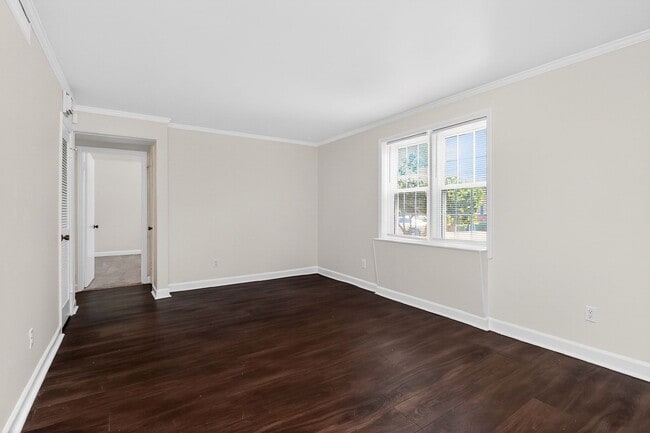 Photo - Lovely Two Bedroom Condo in Cotswold!