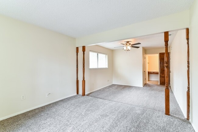 Photo - 17411 Glenhew Rd