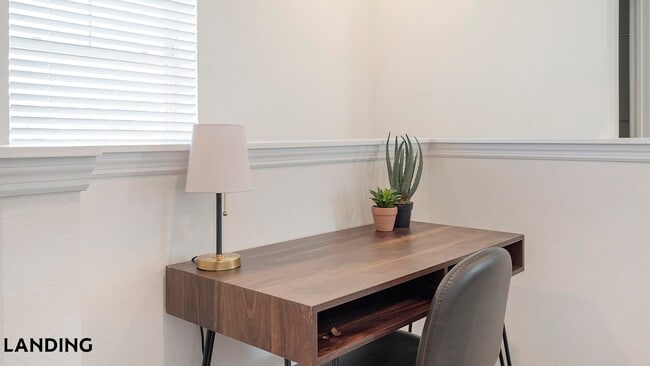 Photo - 8925 Livigno Wy Unidad 16-990