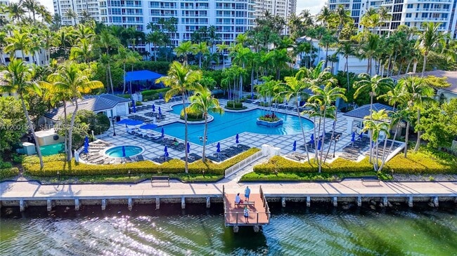 Photo - 21050 Point Pl Unidad 2301